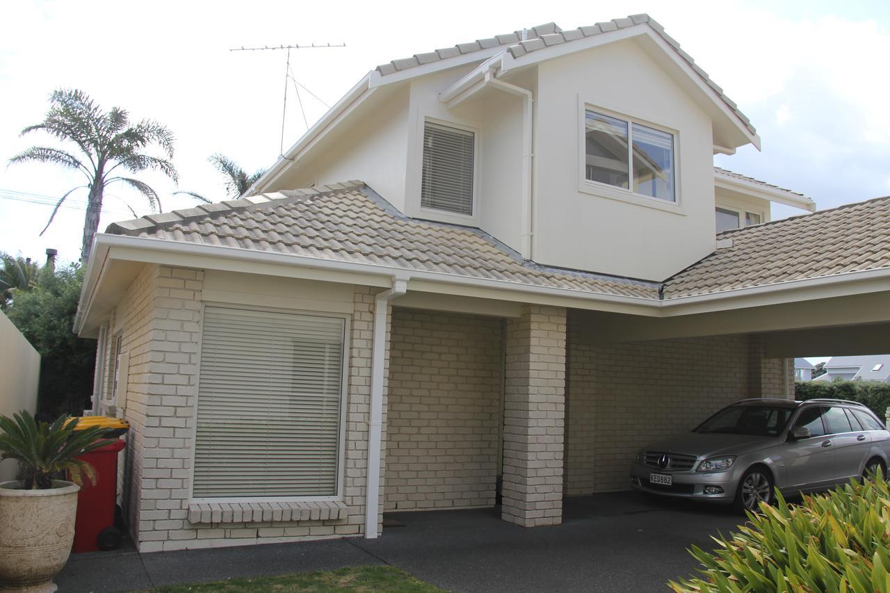 Orewa Beachfront Haven Экстерьер фото