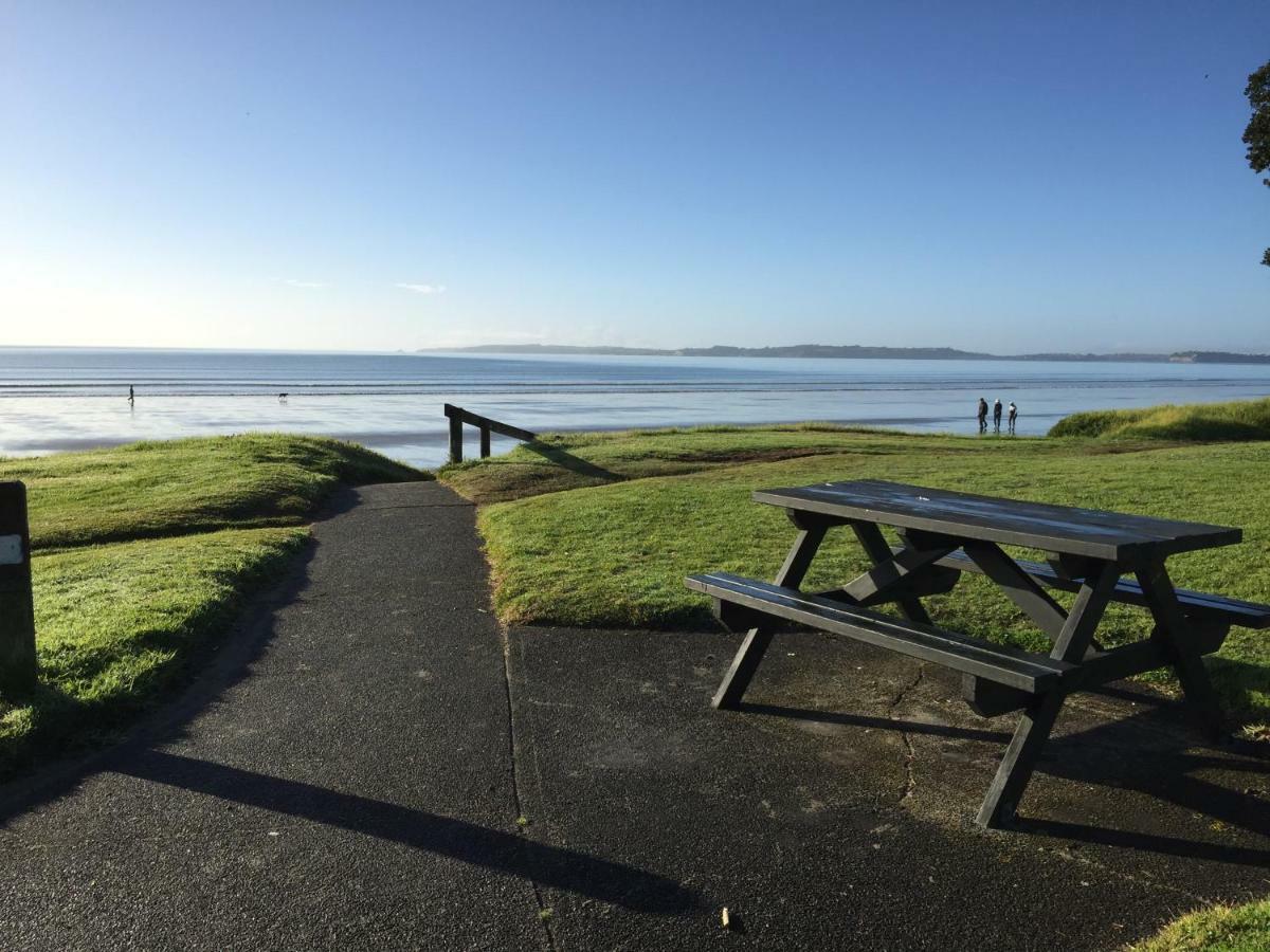 Orewa Beachfront Haven Экстерьер фото