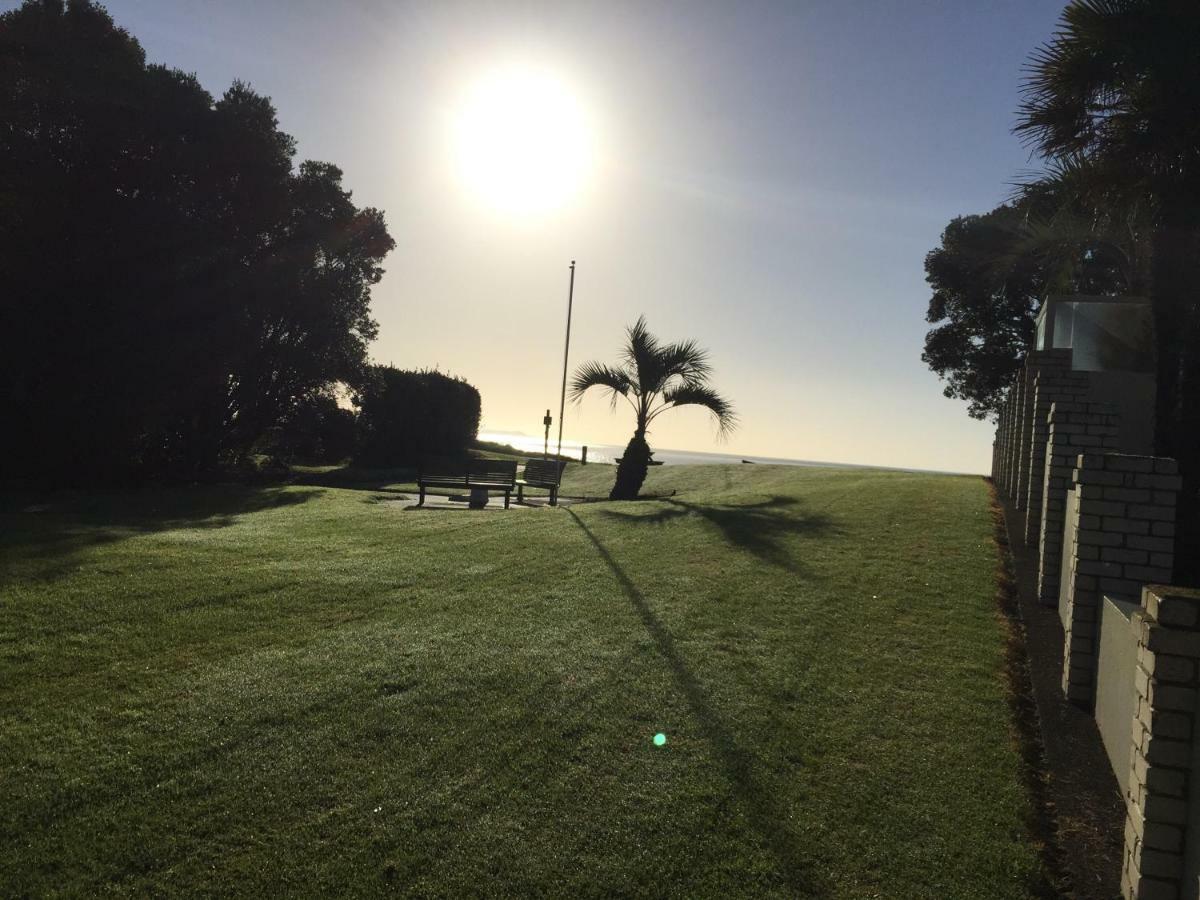 Orewa Beachfront Haven Экстерьер фото