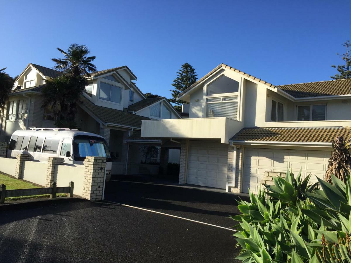 Orewa Beachfront Haven Экстерьер фото