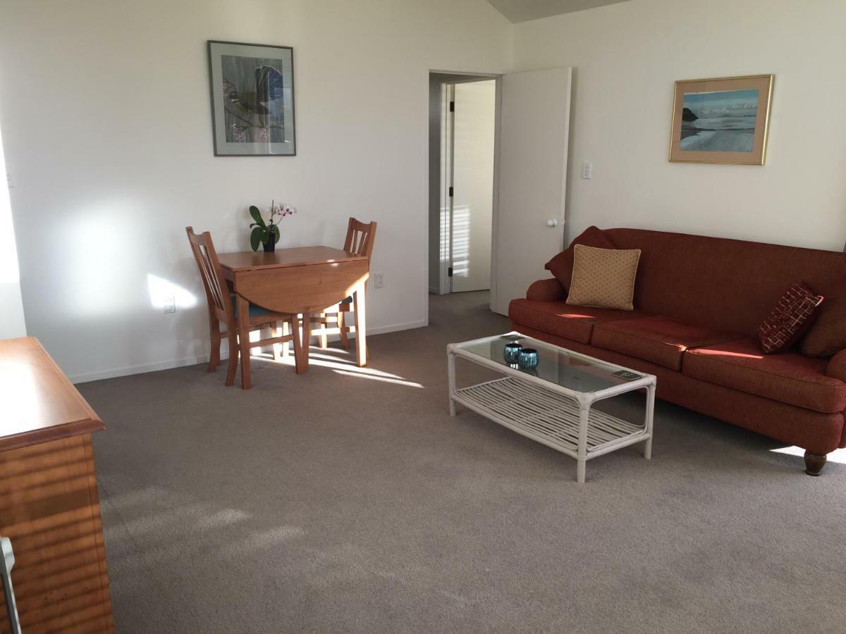 Orewa Beachfront Haven Экстерьер фото